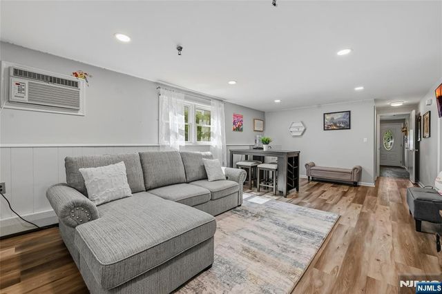 83 Moore Avenue, Waldwick, NJ 07463