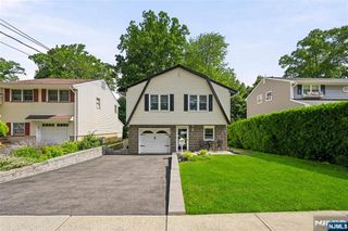 83 Moore Avenue, Waldwick, NJ 07463
