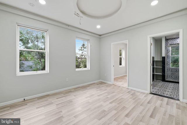 526 N ARLINGTON AVE, Baltimore, MD 21223