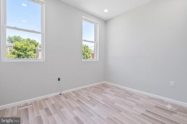 526 N ARLINGTON AVE, Baltimore, MD 21223