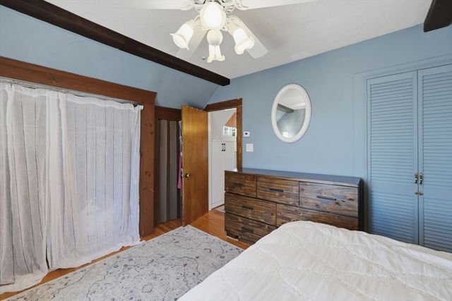 4 Waite St, Salem, MA 01970