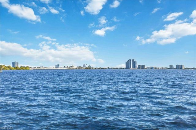 3326 N Key DR # 7, North Fort Myers, FL 33903