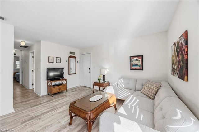 3326 N Key DR # 7, North Fort Myers, FL 33903