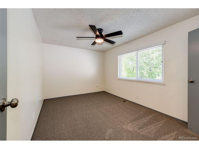 9005 E Lehigh Ave 26, Denver, CO 80237