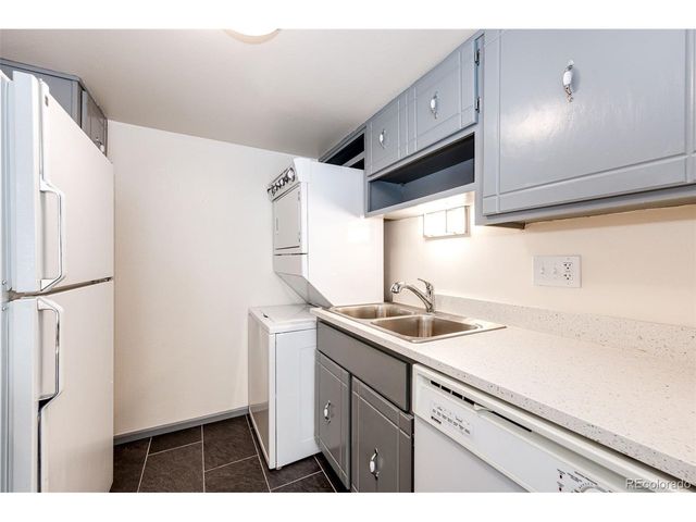 9005 E Lehigh Ave 26, Denver, CO 80237