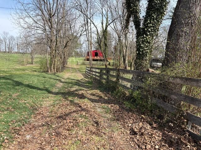 2722 Leestown Road, Midway, KY 40347