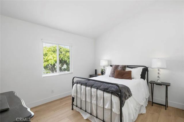 133 Cecil Place B, Costa Mesa, CA 92627