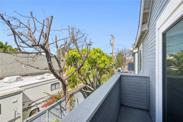 133 Cecil Place B, Costa Mesa, CA 92627