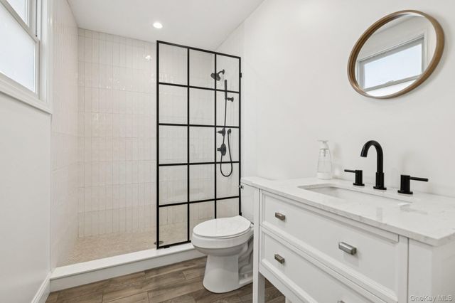 65 Beachfern Road, Center Moriches, NY 11934