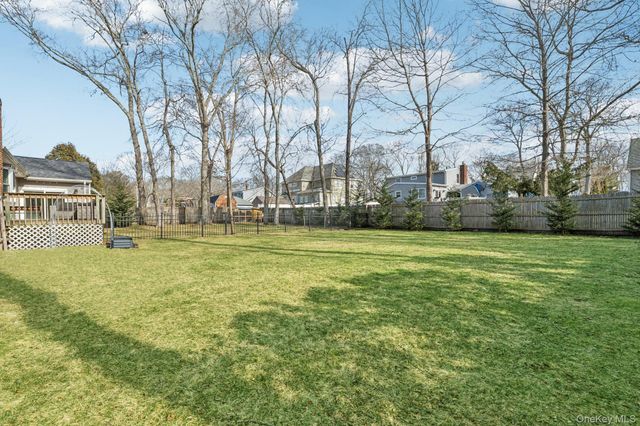 65 Beachfern Road, Center Moriches, NY 11934