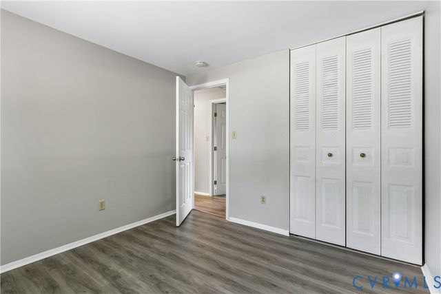 91 Stanley Dr, Newport News, VA 23608