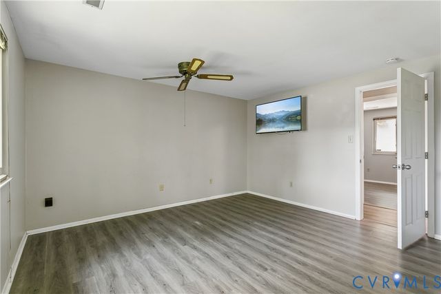 91 Stanley Dr, Newport News, VA 23608