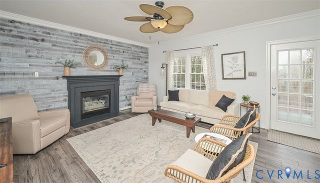 9051 Laurel Branch Cir, Hanover, VA 23116