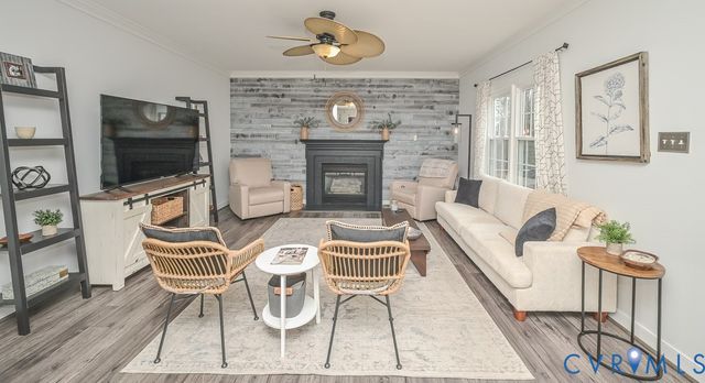 9051 Laurel Branch Cir, Hanover, VA 23116