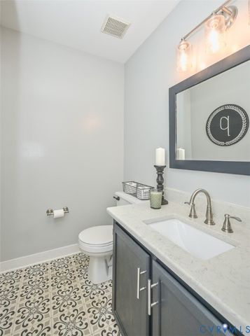 9051 Laurel Branch Cir, Hanover, VA 23116