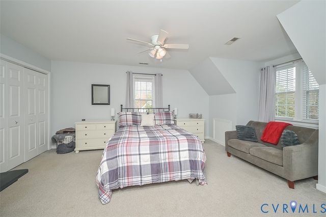 9051 Laurel Branch Cir, Hanover, VA 23116