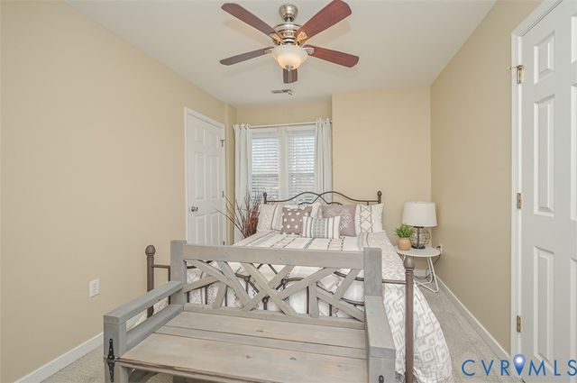 9051 Laurel Branch Cir, Hanover, VA 23116