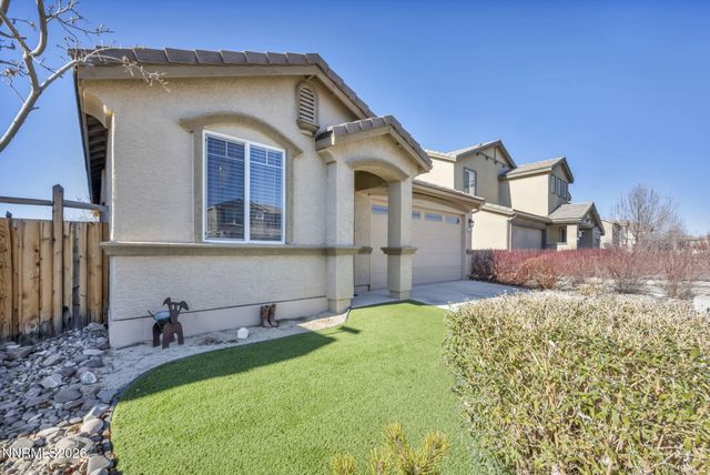 7058 Cinder Village Drive, Sparks, NV 89436