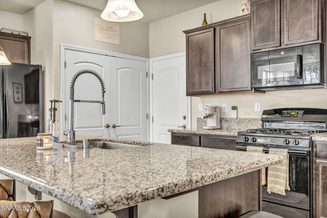 7058 Cinder Village Drive, Sparks, NV 89436