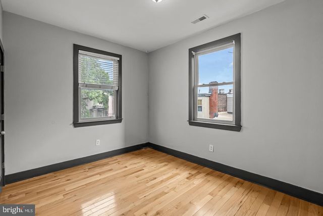 1805 N 18TH ST, Philadelphia, PA 19121