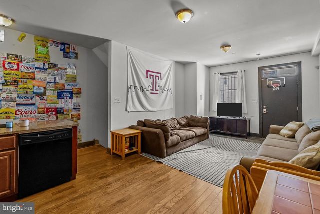 1805 N 18TH ST, Philadelphia, PA 19121