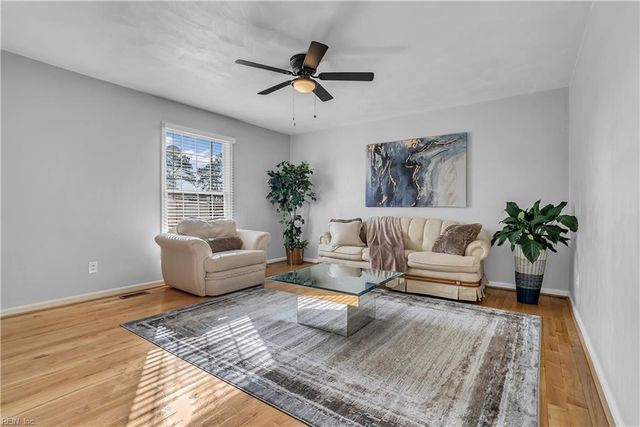 1447 Lake Forest DR, Portsmouth, VA 23701