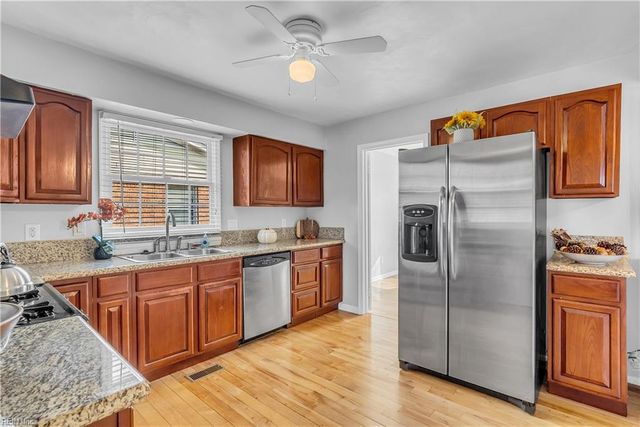 1447 Lake Forest DR, Portsmouth, VA 23701