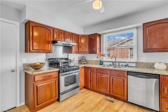 1447 Lake Forest DR, Portsmouth, VA 23701