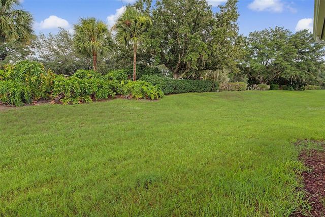 2241 WORTHINGTON GREENS DRIVE, Sun City Center, FL 33573
