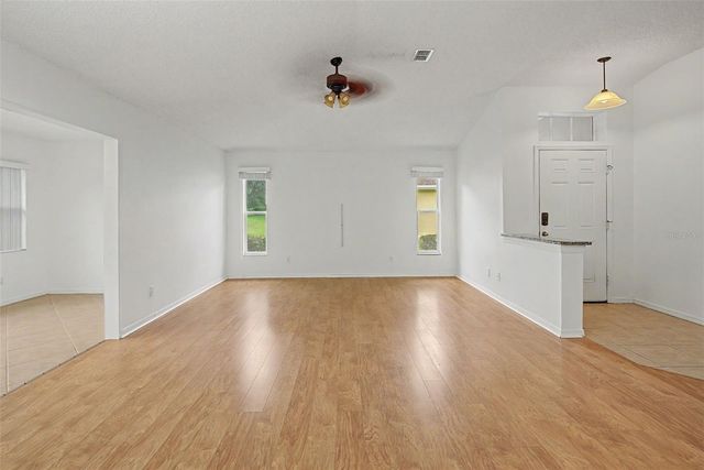 2241 WORTHINGTON GREENS DRIVE, Sun City Center, FL 33573