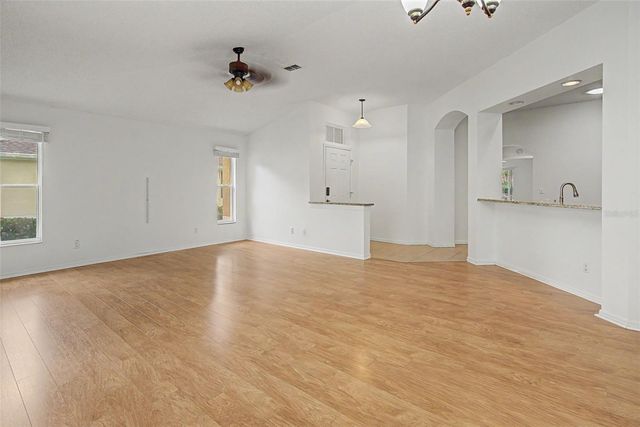 2241 WORTHINGTON GREENS DRIVE, Sun City Center, FL 33573