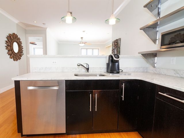 88 B St 301, Boston, MA 02127