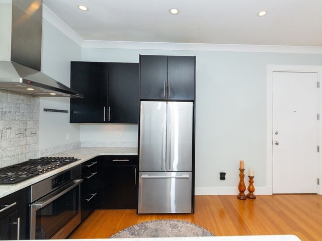 88 B St 301, Boston, MA 02127