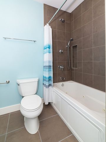88 B St 301, Boston, MA 02127