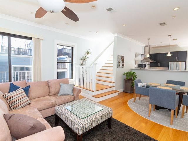 88 B St 301, Boston, MA 02127