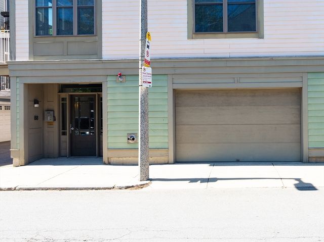 88 B St 301, Boston, MA 02127