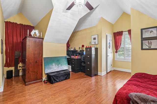 8238 PLUM VALLEY DR, San Antonio, TX 78255