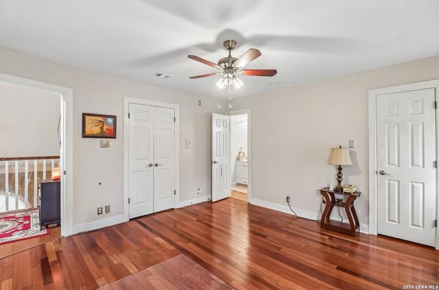 8238 PLUM VALLEY DR, San Antonio, TX 78255