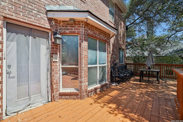8238 PLUM VALLEY DR, San Antonio, TX 78255