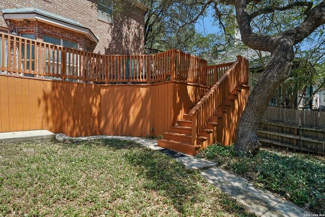 8238 PLUM VALLEY DR, San Antonio, TX 78255