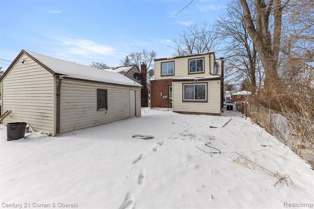 6732 Rockwood, Dearborn Heights, MI 48127