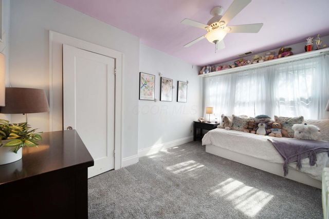 2465 E Broad Street, Columbus, OH 43209