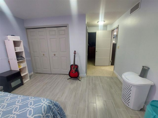 16300 Golf Club Road 317, Weston, FL 33326