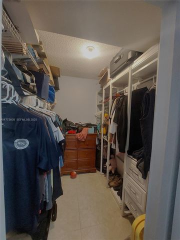 16300 Golf Club Road 317, Weston, FL 33326