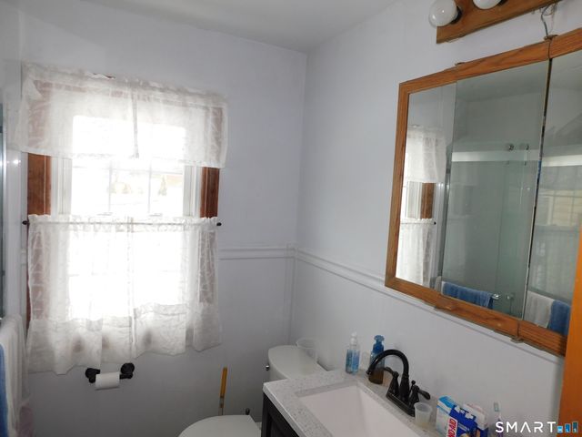 34 Cornwall Drive, Windsor Locks, CT 06096