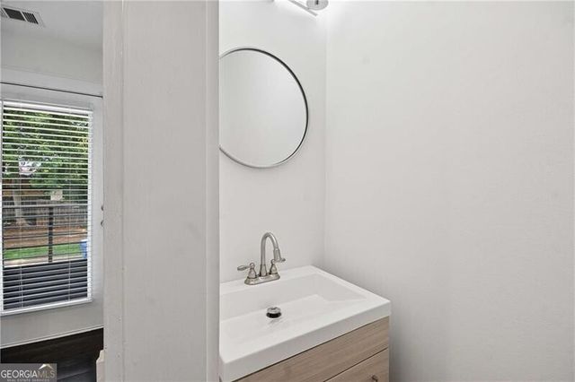142 Moreland Avenue SE 204, Atlanta, GA 30316