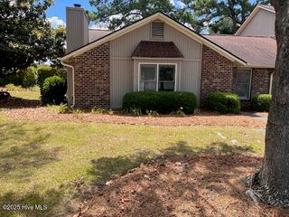 1827 Quail Ridge Road A, Greenville, NC 27858