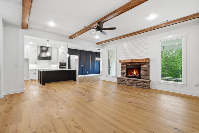 13032 Avilla Hills Cove, Alexander, AR 72002