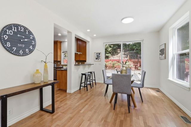 338 Creekside Village Drive, Los Gatos, CA 95032