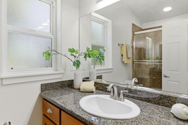 338 Creekside Village Drive, Los Gatos, CA 95032